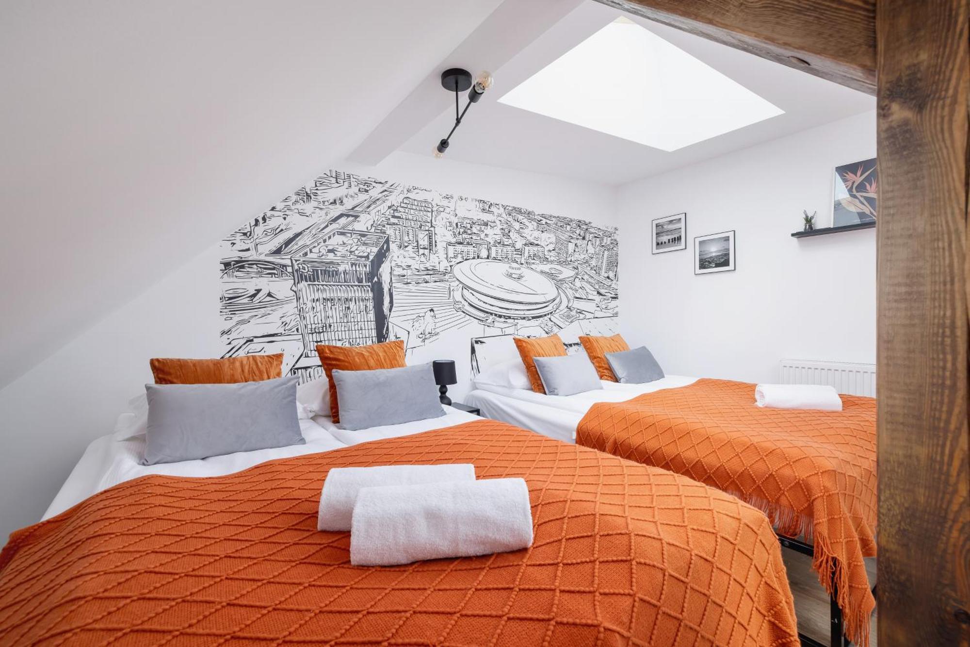 Cosy Apartments Kosciuszki Near The Main Train Station By Noclegi Renters Κατοβίτσε Εξωτερικό φωτογραφία